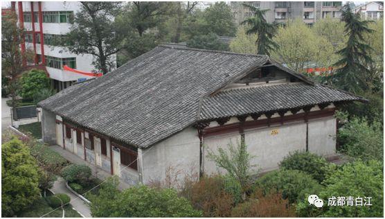 逃离小怪世界