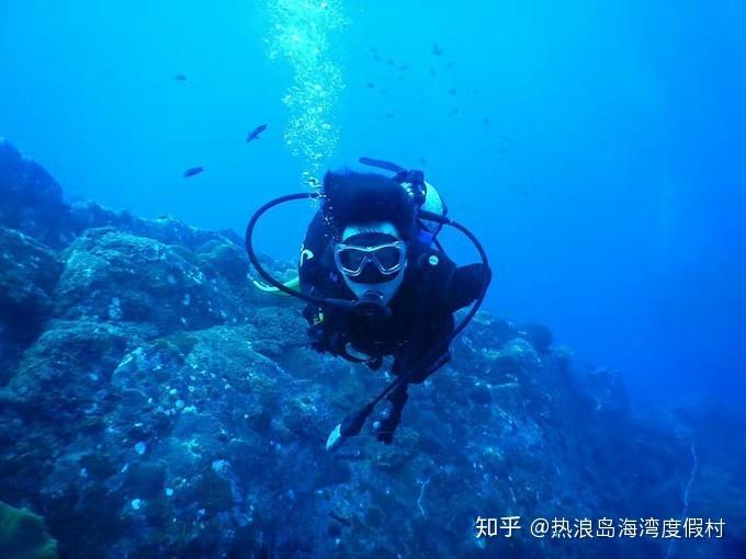 一张普通的A4打印纸最多能对折多少次?