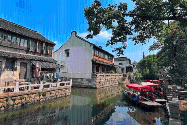 逃出诡异庄园
